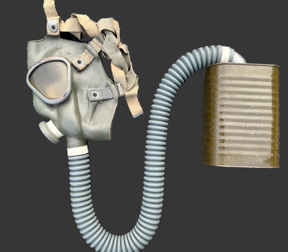 WW2 US M2 Gas Mask